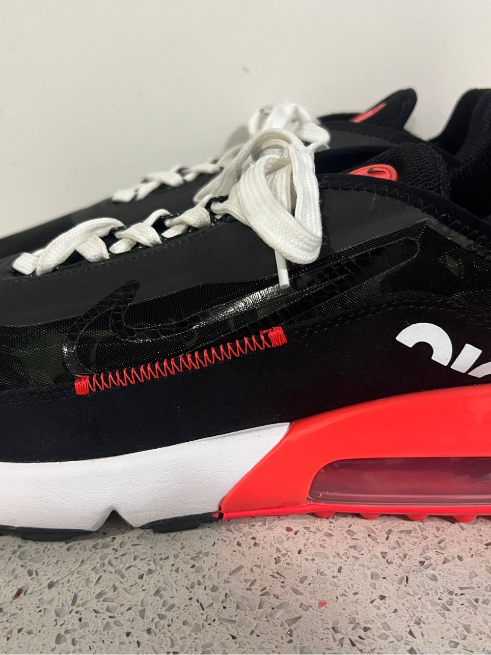 Nike Kids Black, White & Red Accent Air Max Sneaker
